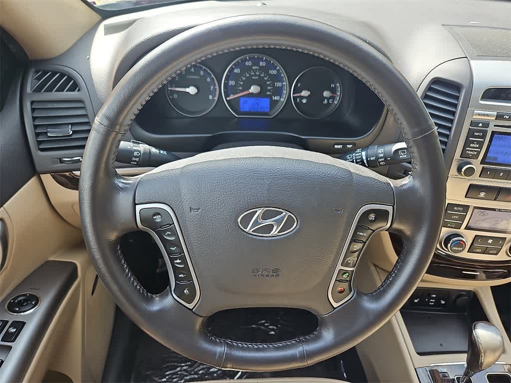 Thumbnail: 2012 Hyundai Santa Fe - 18