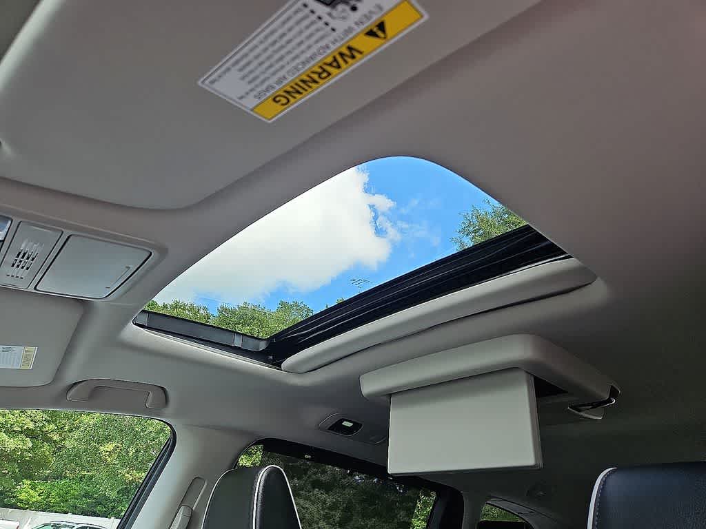 Thumbnail: 2026 Honda Odyssey - 12