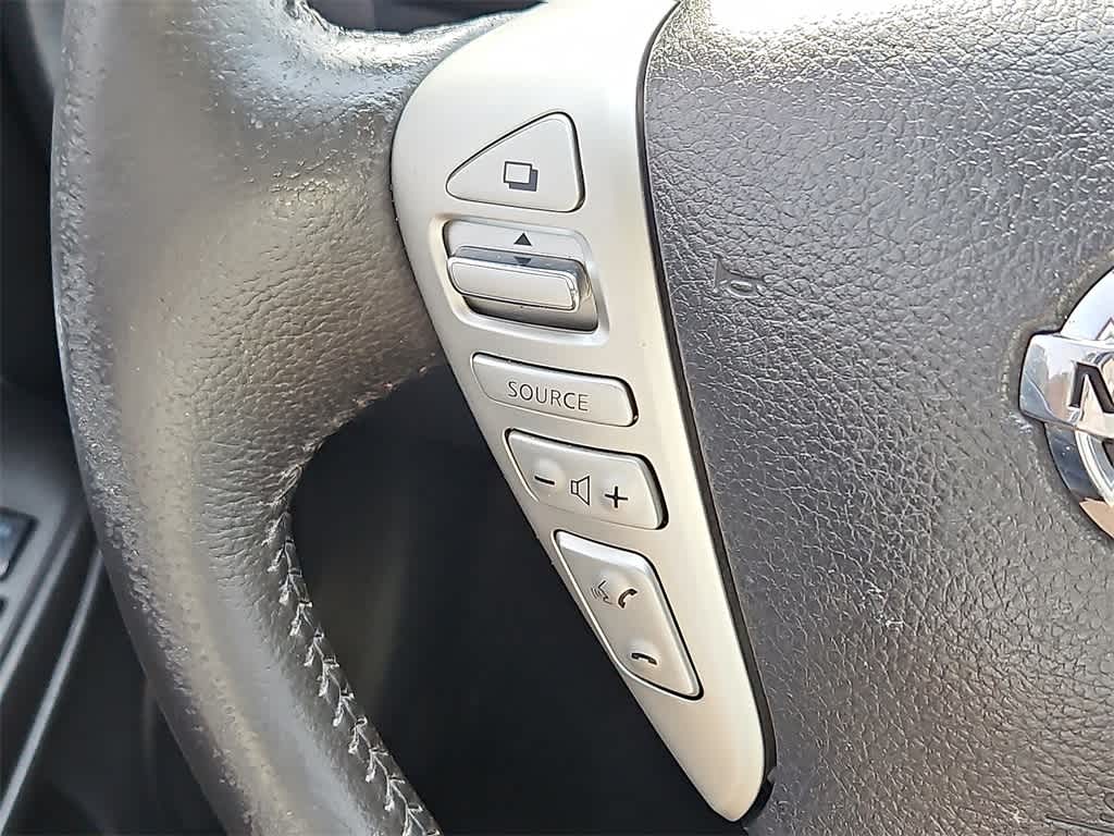 Thumbnail: 2015 Nissan Versa Note - 14