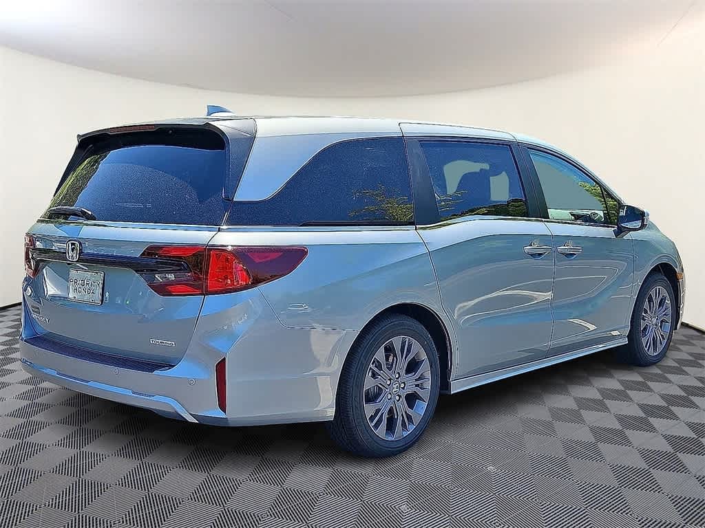 New 2026 Honda Odyssey Touring Van Passenger