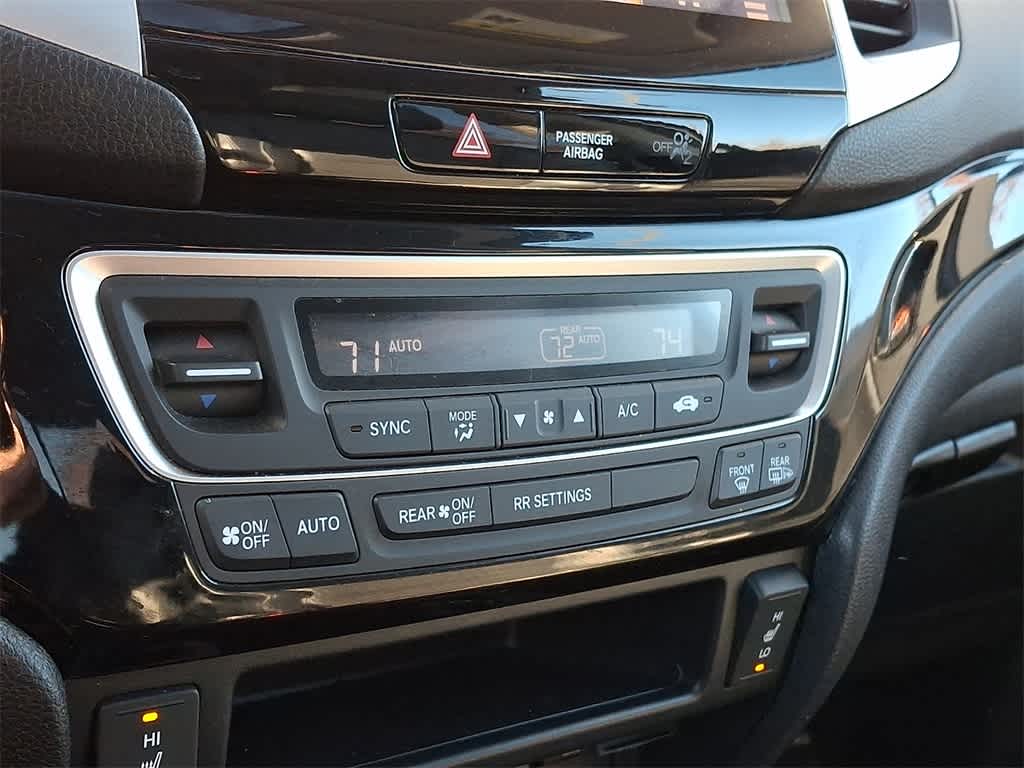 Thumbnail: 2019 Honda Ridgeline - 16