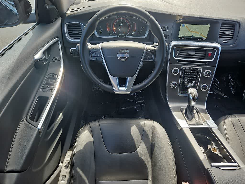 Thumbnail: 2015 Volvo V60 - 10