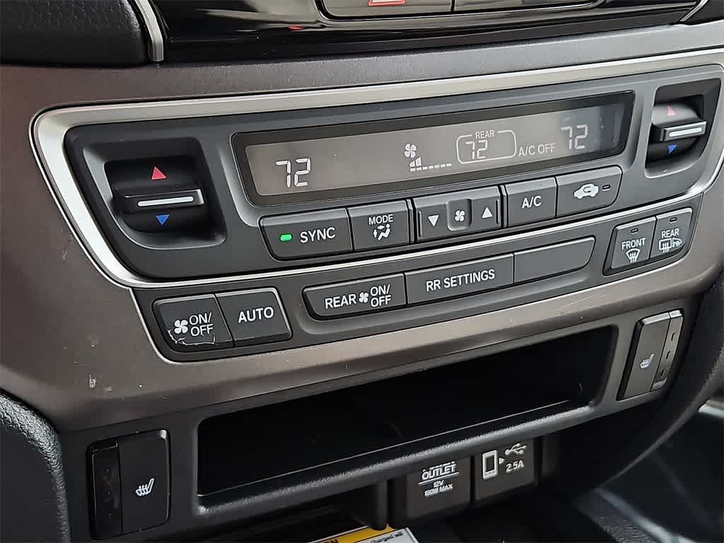 Thumbnail: 2022 Honda Passport - 12