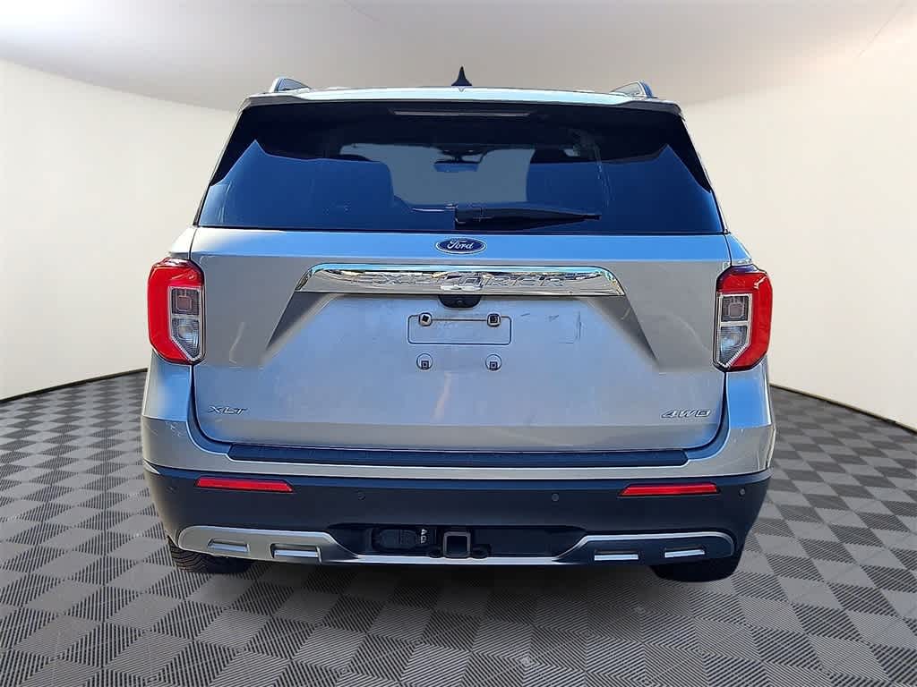 Thumbnail: 2021 Ford Explorer - 5