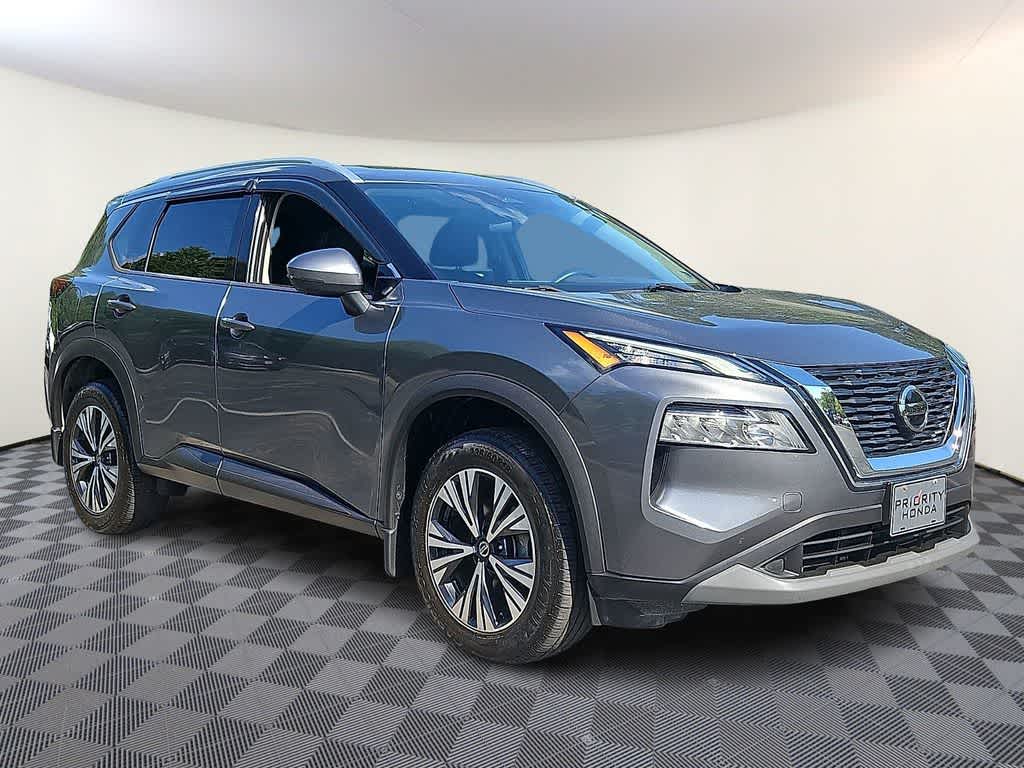 Thumbnail: 2021 Nissan Rogue - 3