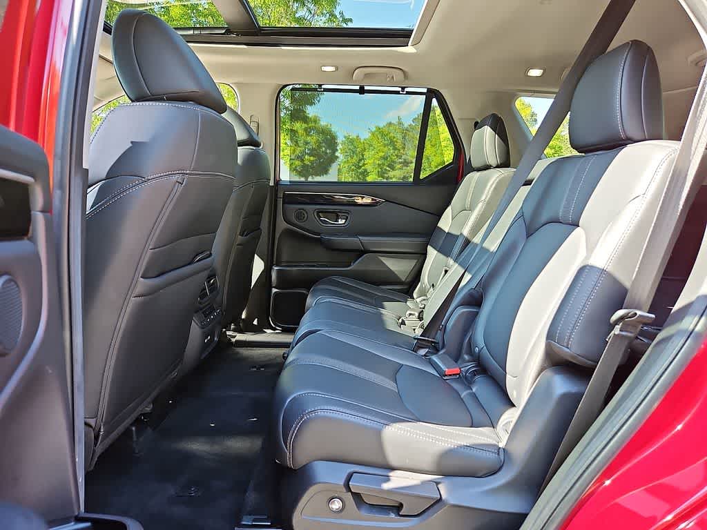 Thumbnail: 2023 Honda Pilot - 9