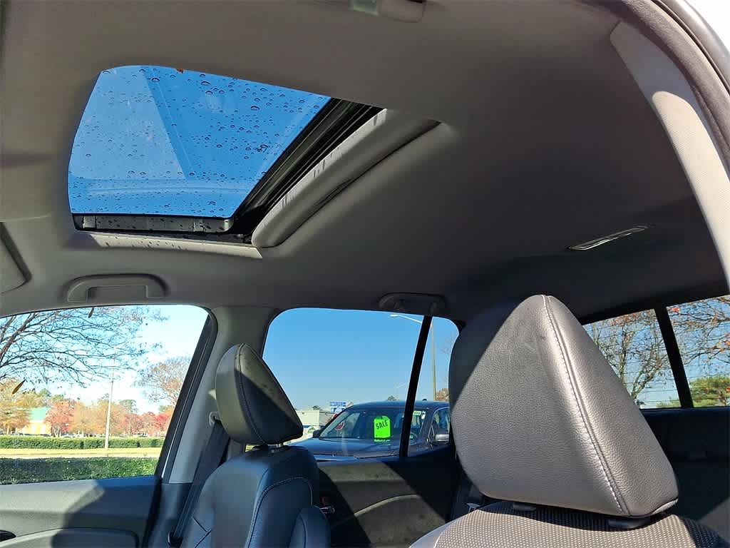 Thumbnail: 2019 Honda Ridgeline - 14