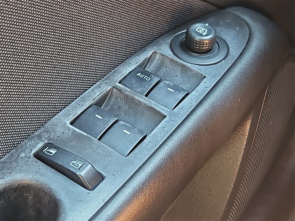 Thumbnail: 2012 Ford Fusion - 25