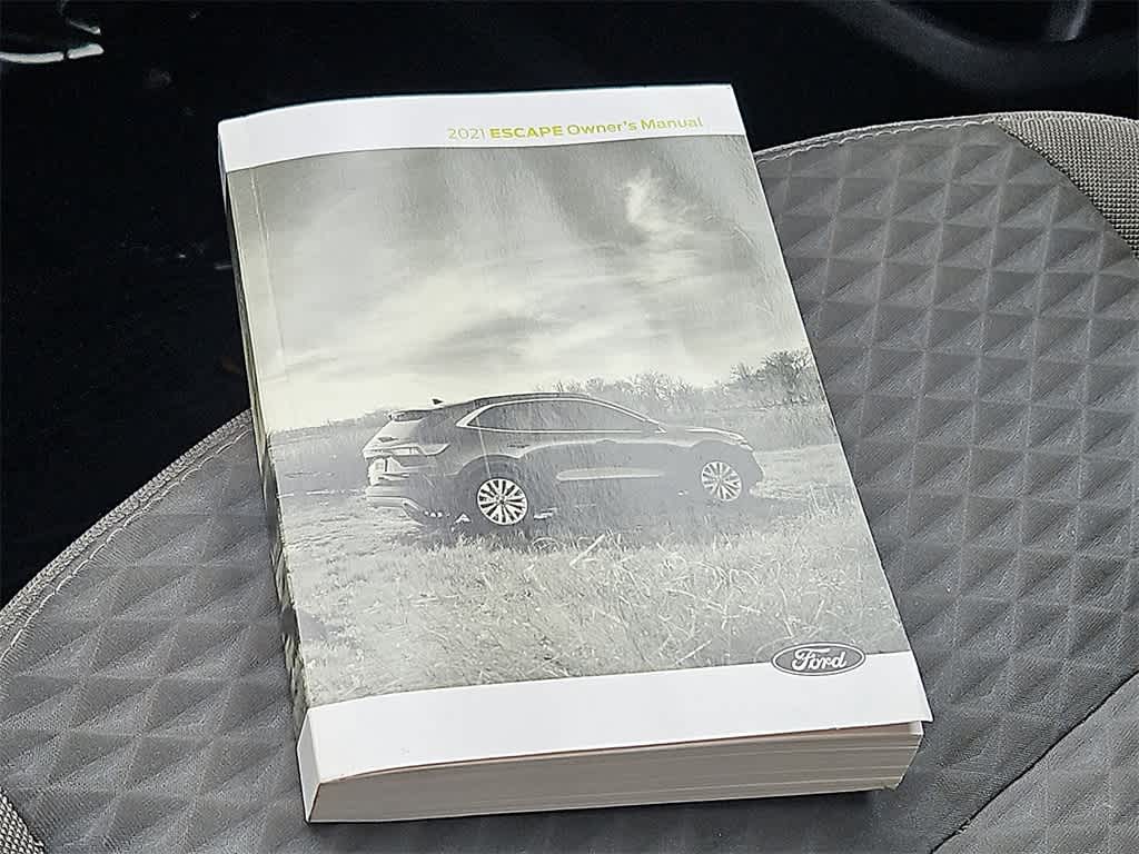 Thumbnail: 2021 Ford Escape - 22