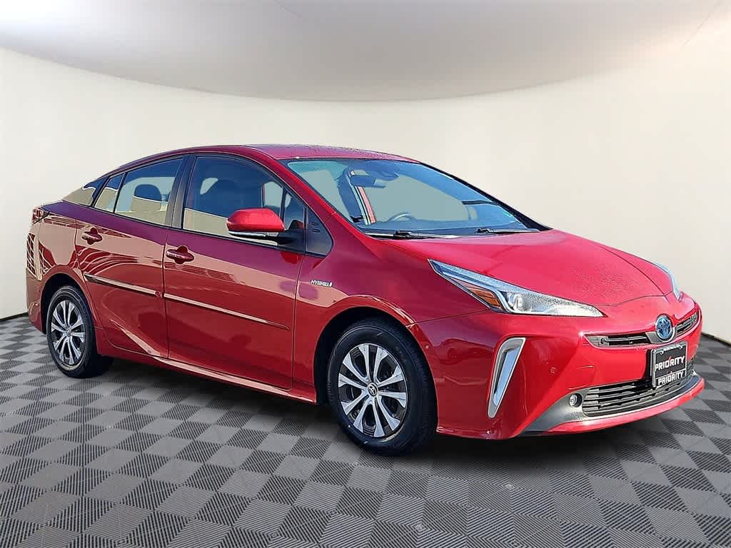 Thumbnail: 2022 Toyota Prius - 3