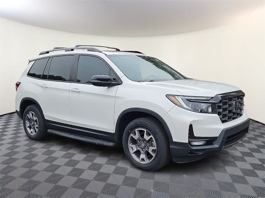 Thumbnail: 2023 Honda Passport - 3