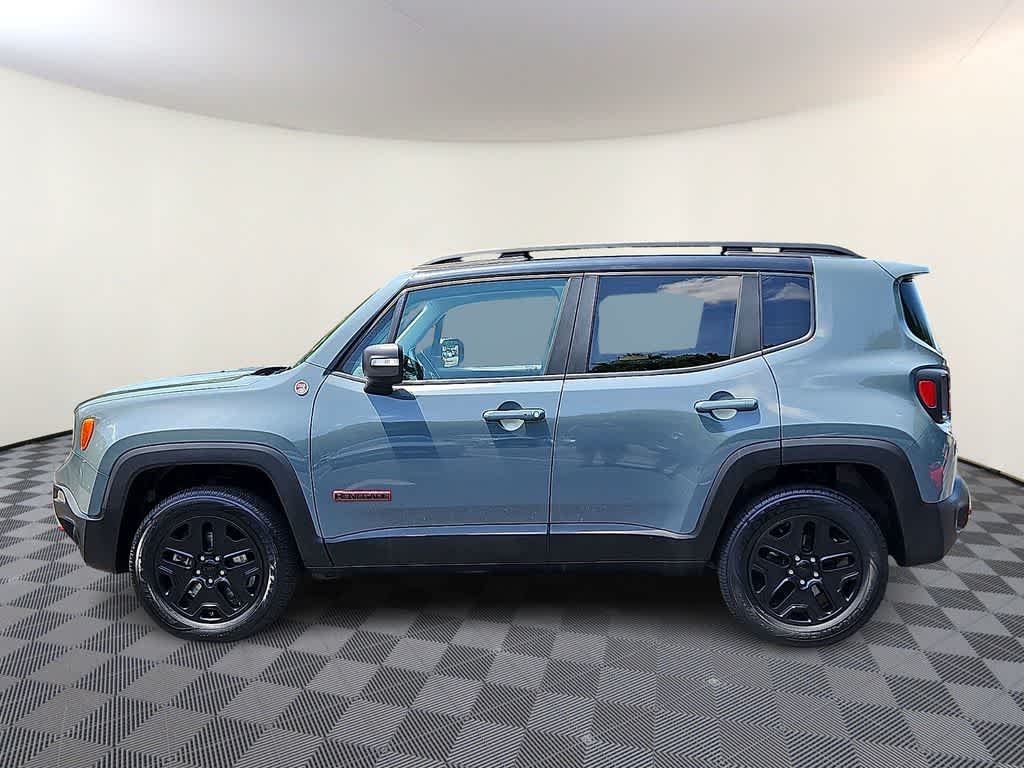 Thumbnail: 2018 Jeep Renegade - 7