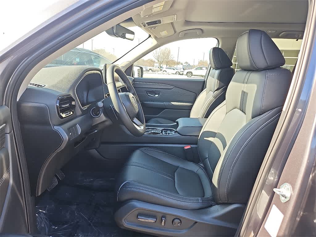 Thumbnail: 2026 Honda Pilot - 9