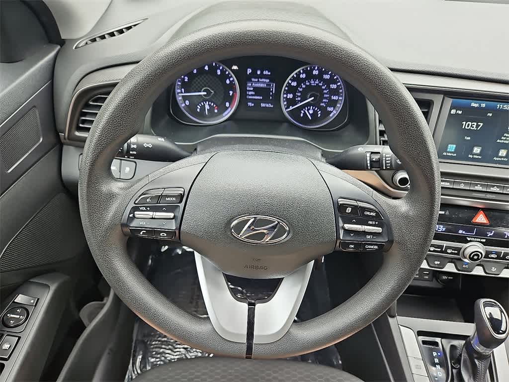Thumbnail: 2020 Hyundai Elantra - 18