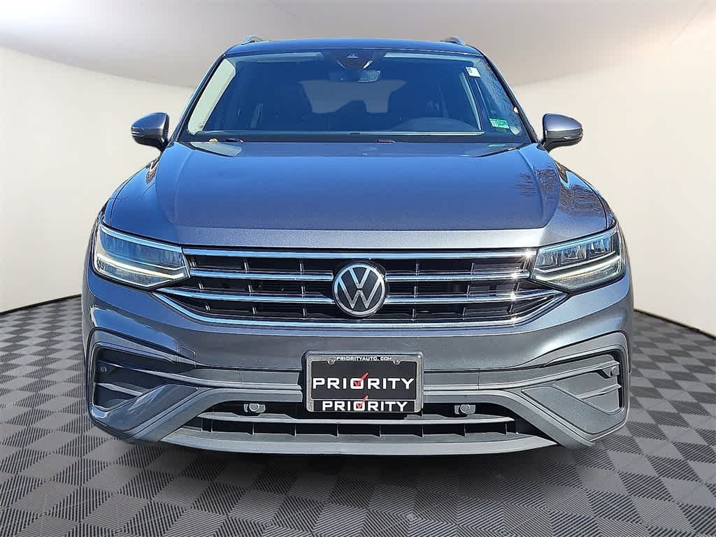 Thumbnail: 2022 Volkswagen Tiguan - 2