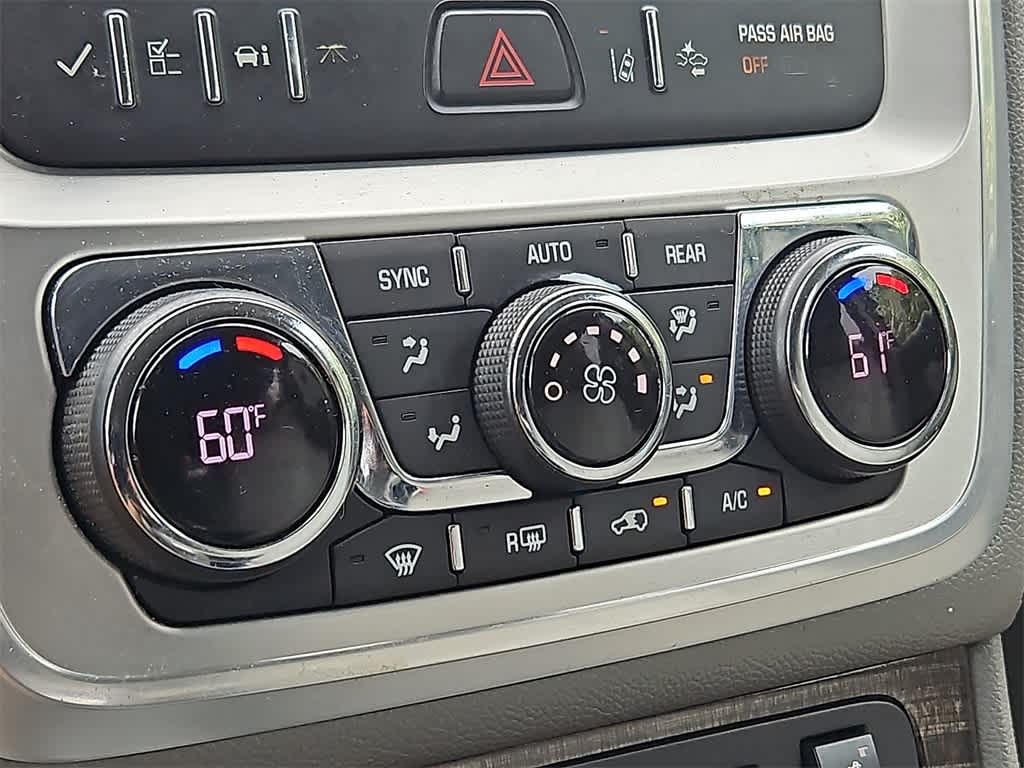 Thumbnail: 2015 GMC Acadia - 16
