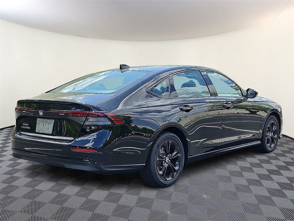 Thumbnail: 2025 Honda Accord - 3