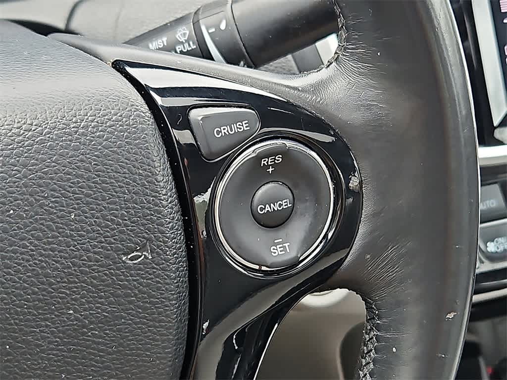 Thumbnail: 2017 Honda Accord - 19