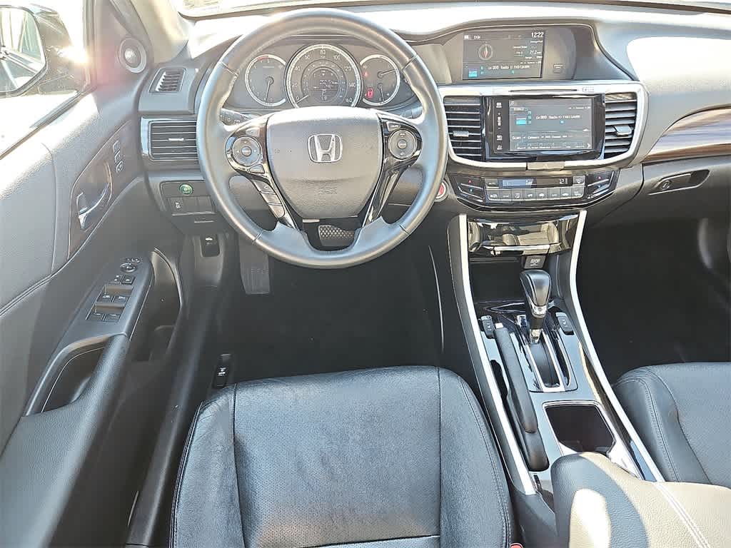 Thumbnail: 2016 Honda Accord - 10