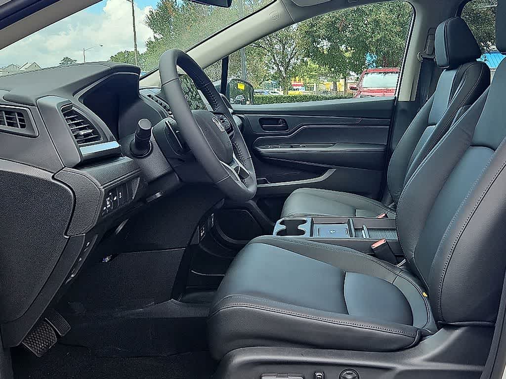Thumbnail: 2026 Honda Odyssey - 10