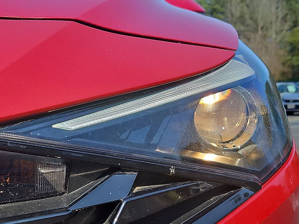 Thumbnail: 2022 Hyundai Elantra - 9