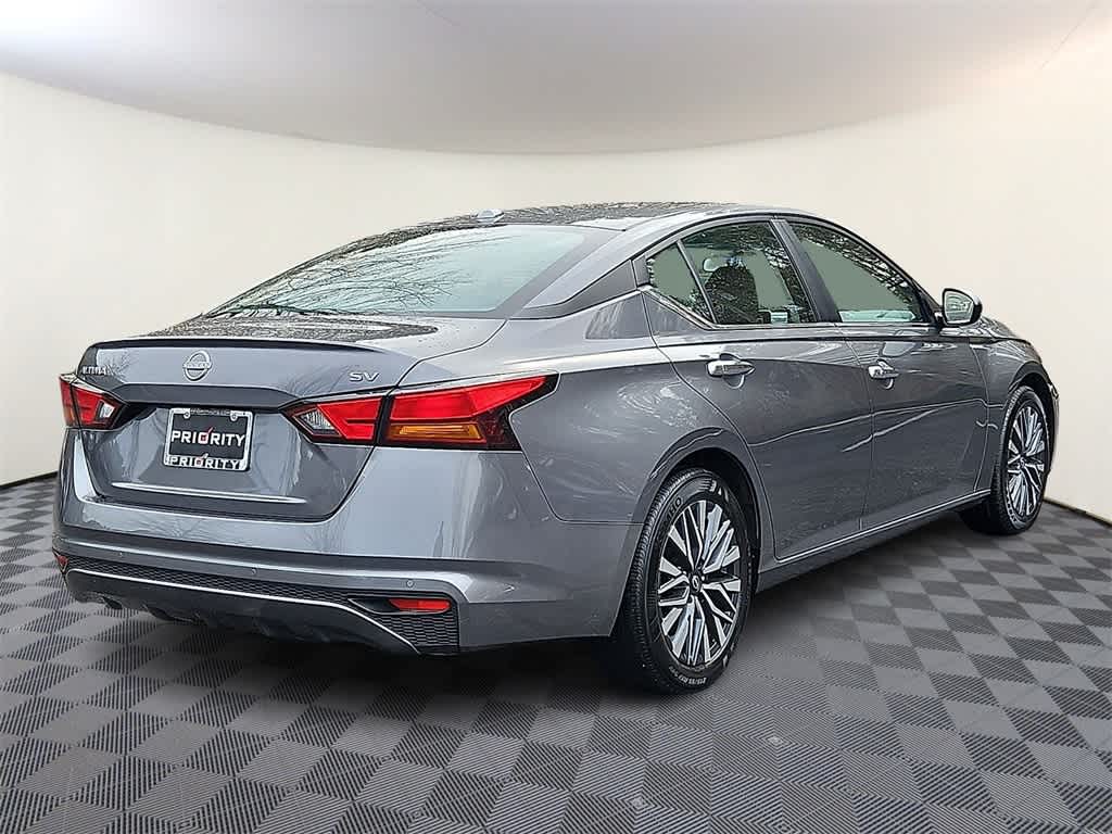 Thumbnail: 2024 Nissan Altima - 4