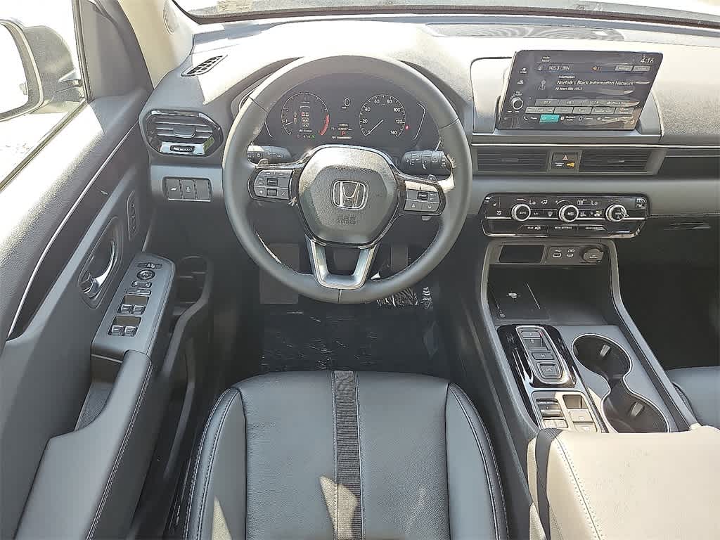 Thumbnail: 2025 Honda Pilot - 10