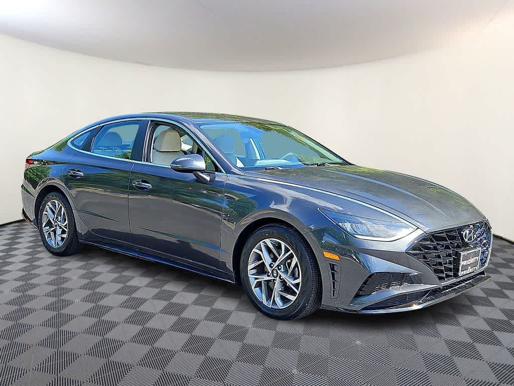 Thumbnail: 2023 Hyundai Sonata - 3