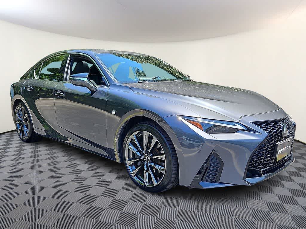 Thumbnail: 2021 Lexus IS - 3