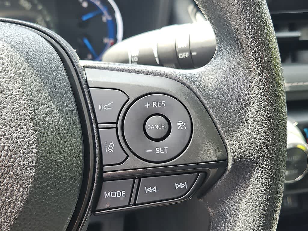 Thumbnail: 2024 Toyota RAV4 - 23