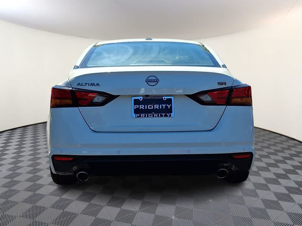 Thumbnail: 2023 Nissan Altima - 5