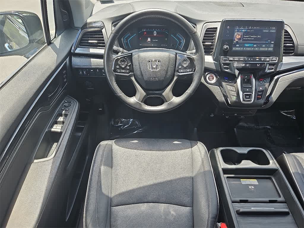 Thumbnail: 2023 Honda Odyssey - 11