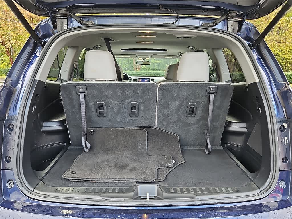 Thumbnail: 2017 Honda Pilot - 29