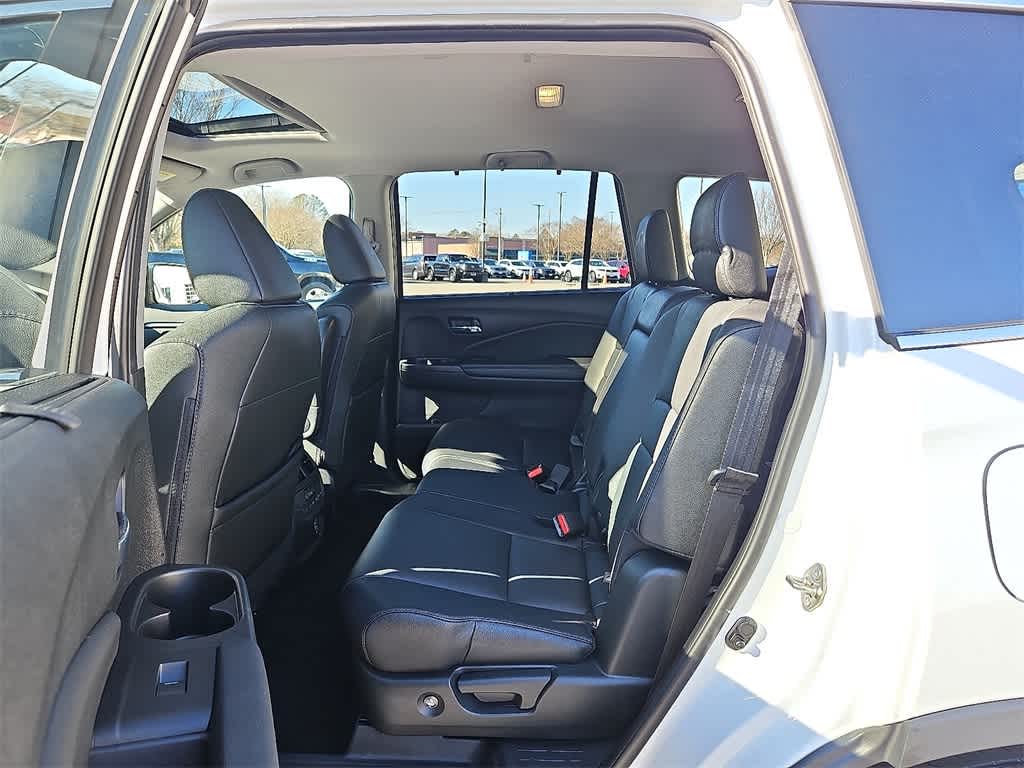 Thumbnail: 2020 Honda Pilot - 9