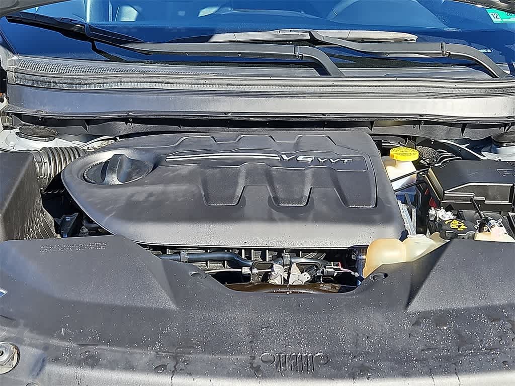 Thumbnail: 2022 Jeep Cherokee - 25