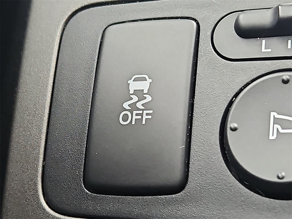 Thumbnail: 2010 Honda CR-V - 25