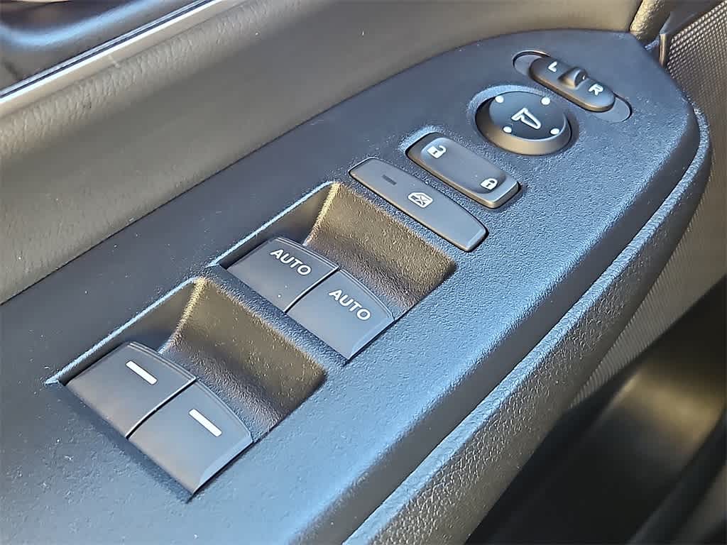 Thumbnail: 2022 Honda CR-V - 25