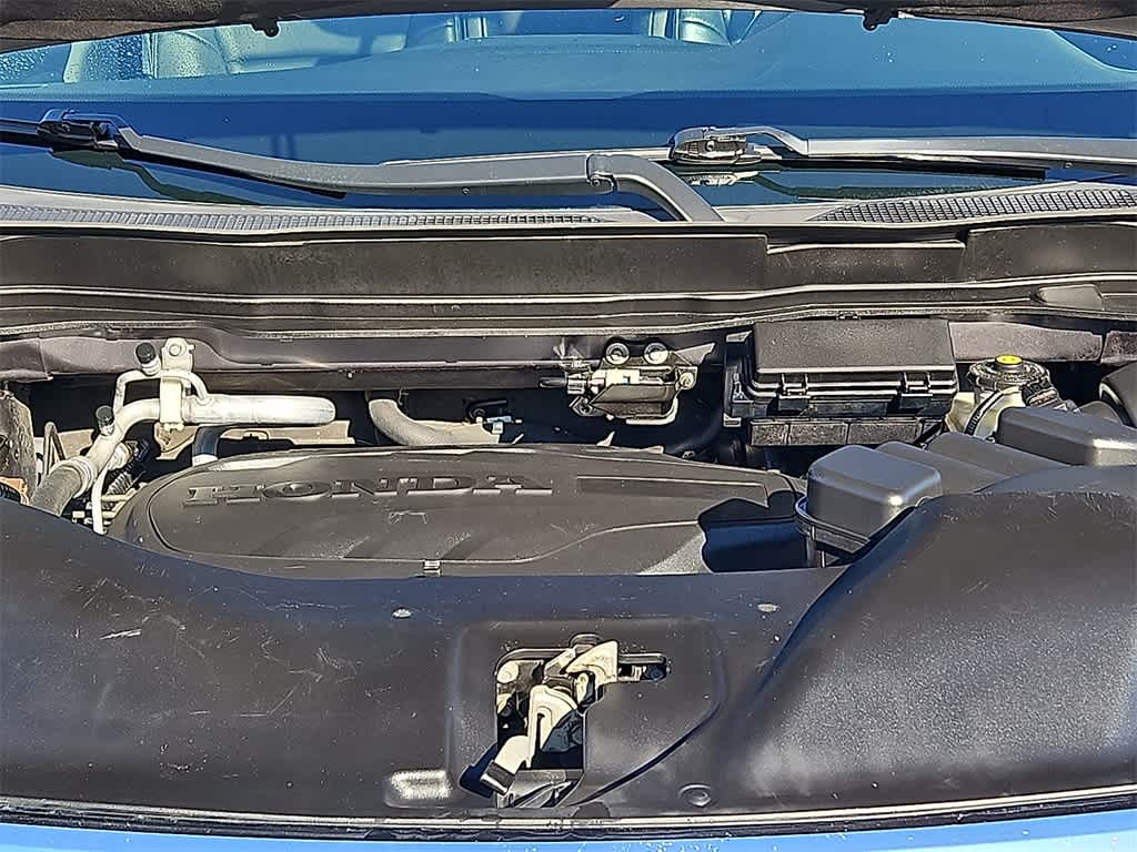 Thumbnail: 2017 Honda Pilot - 28