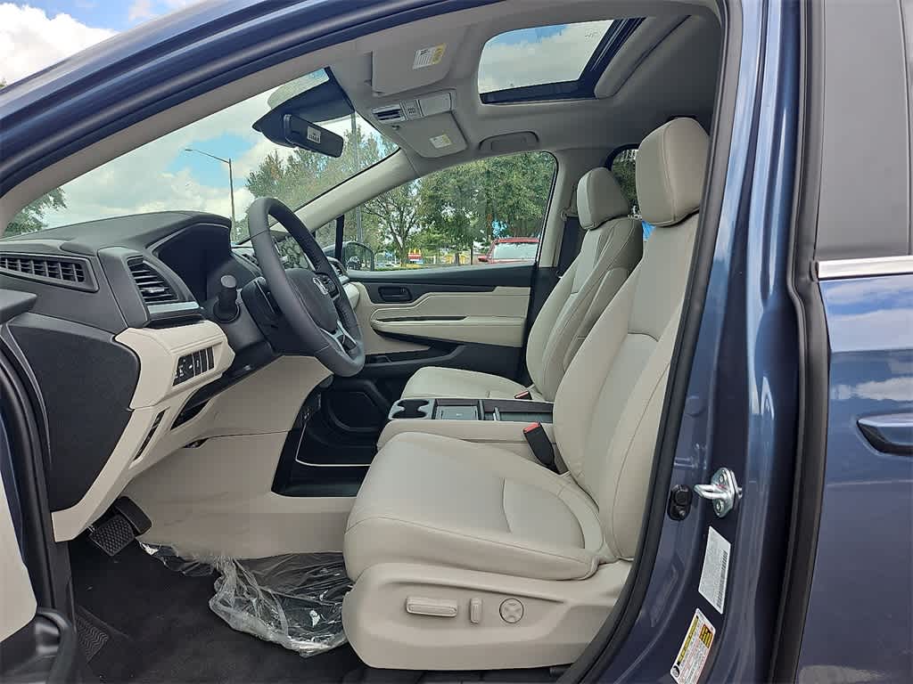 Thumbnail: 2026 Honda Odyssey - 9