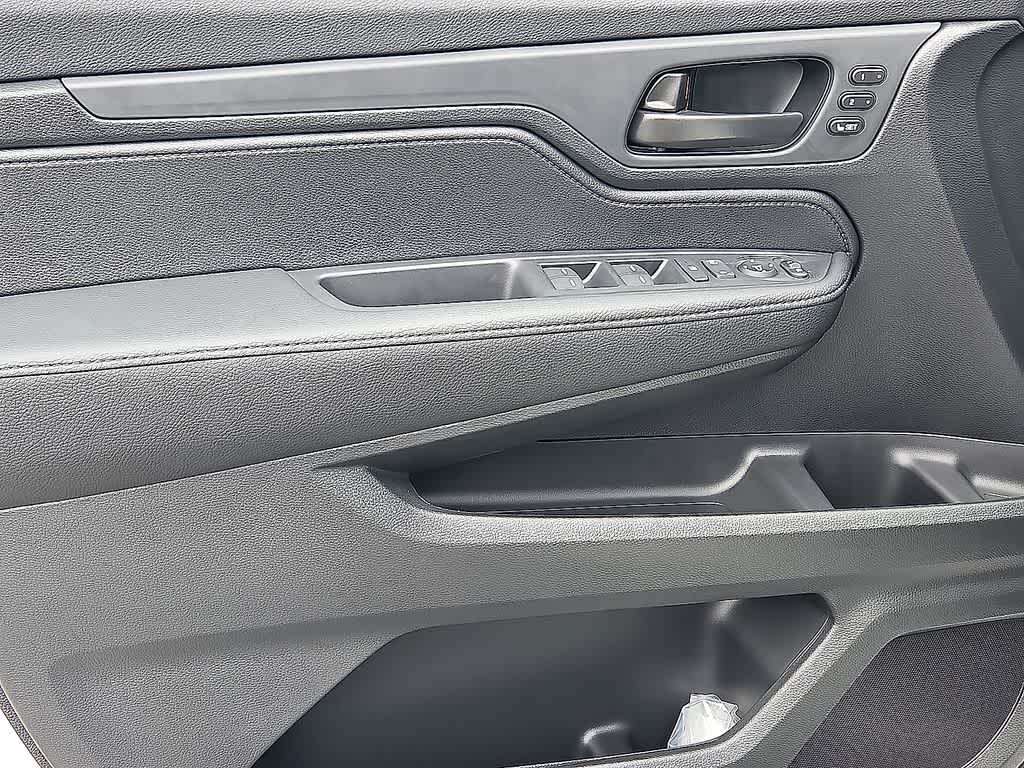 Thumbnail: 2026 Honda Odyssey - 9