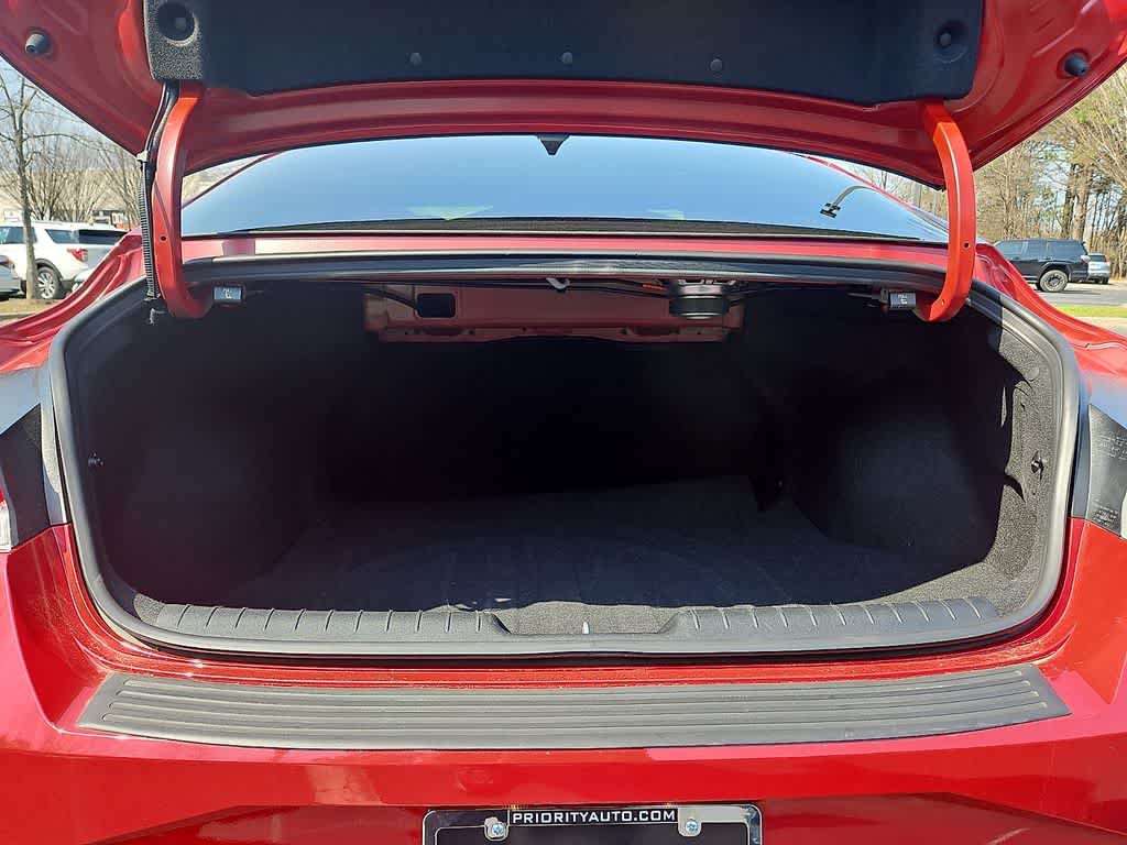 Thumbnail: 2022 Hyundai Elantra - 28