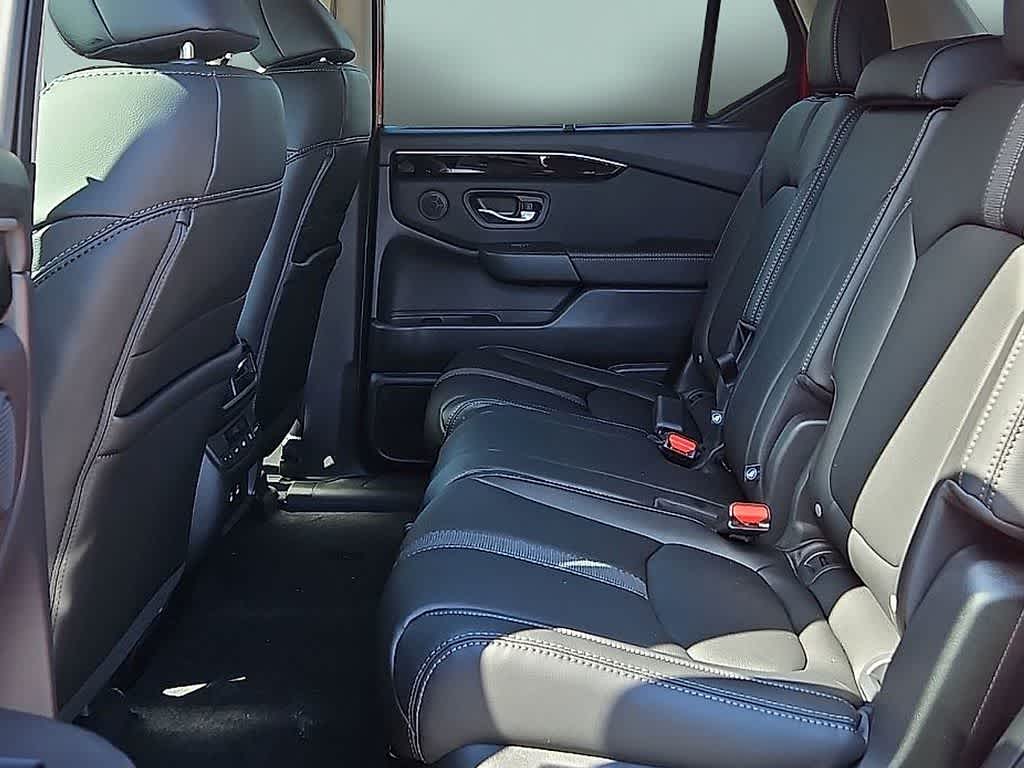 Thumbnail: 2026 Honda Pilot - 7