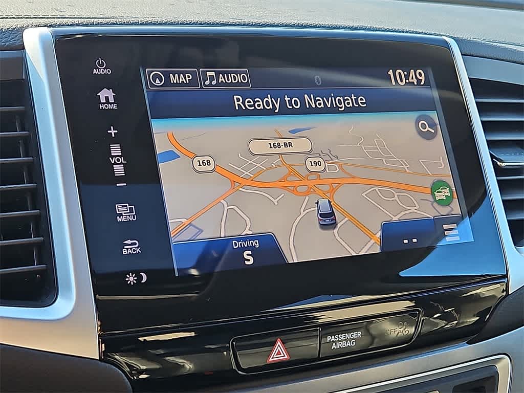 Thumbnail: 2017 Honda Pilot - 16