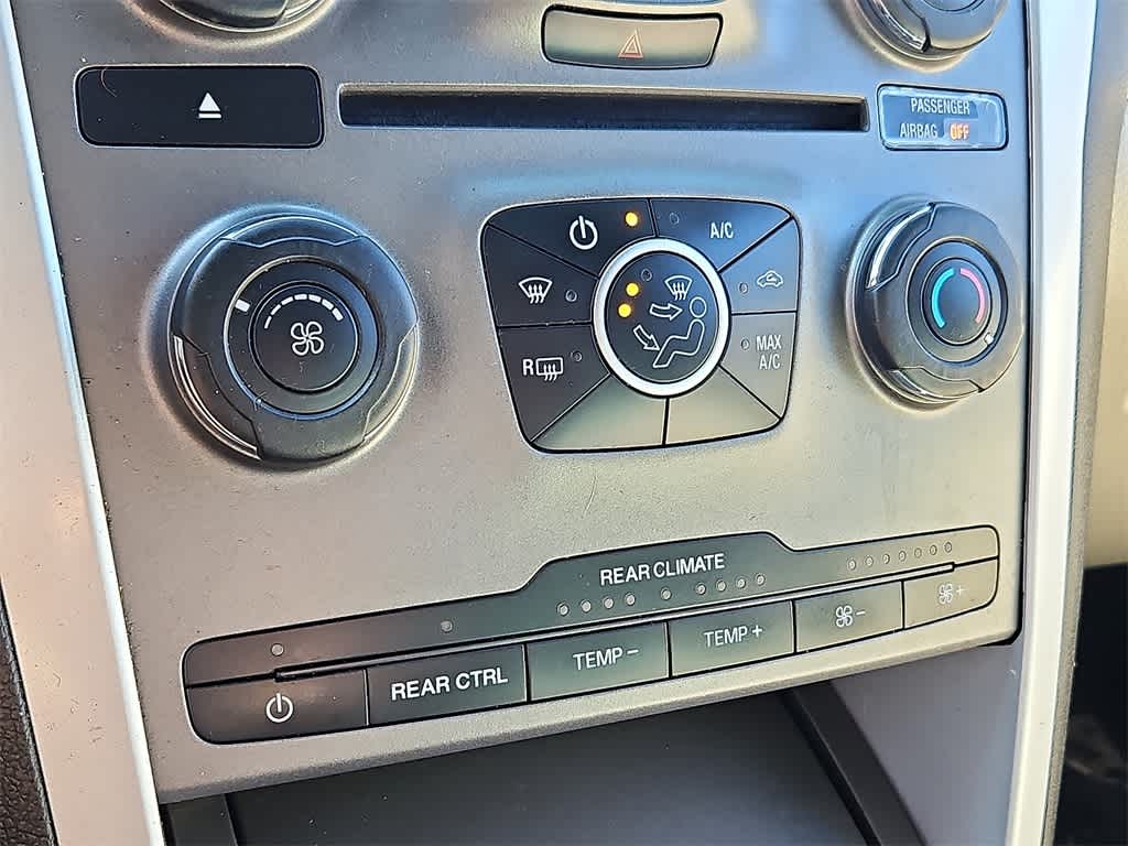 Thumbnail: 2014 Ford Explorer - 15