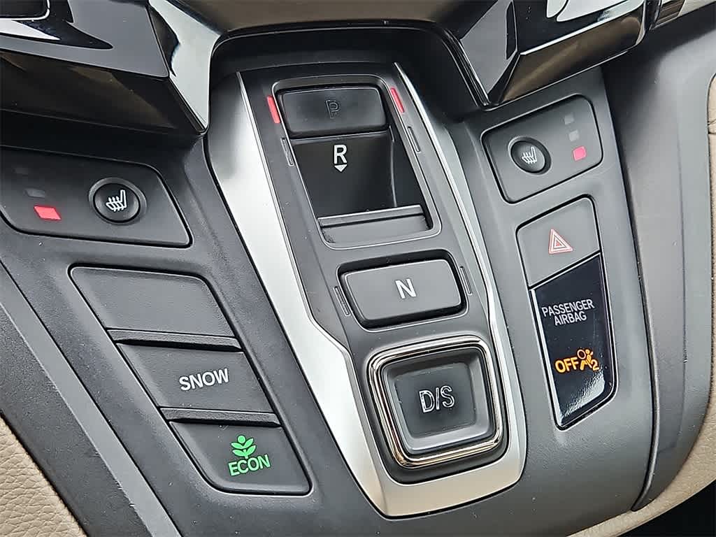 Thumbnail: 2018 Honda Odyssey - 14