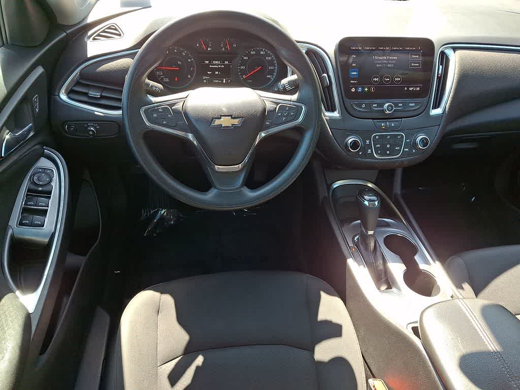 Thumbnail: 2020 Chevrolet Malibu - 12