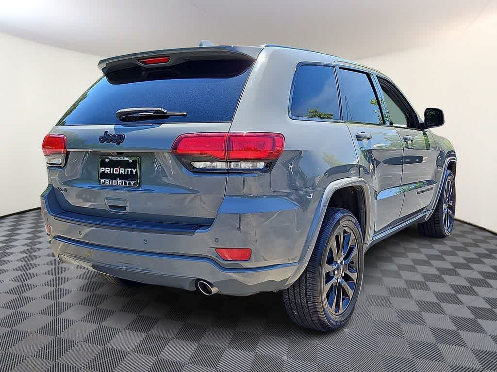 Thumbnail: 2019 Jeep Grand Cherokee - 4