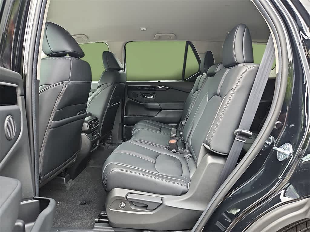 2025 Honda Pilot EX-L 6