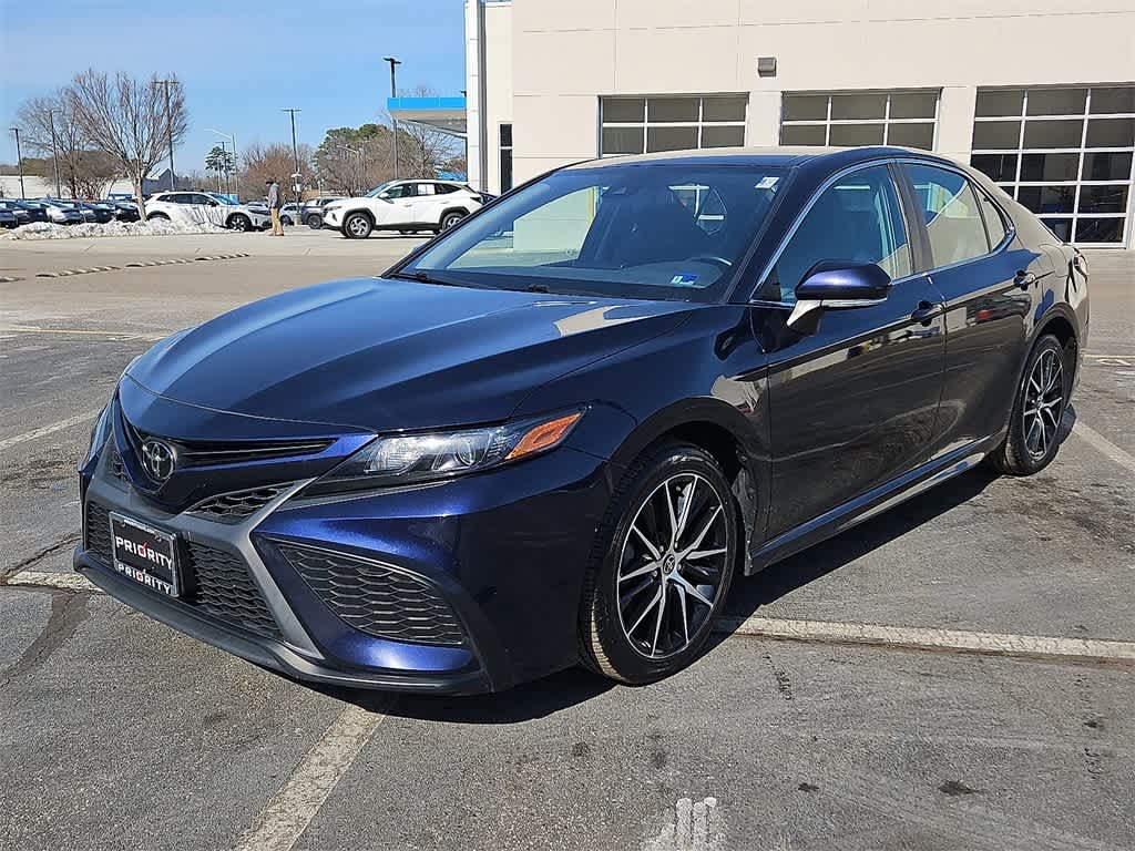 Thumbnail: 2022 Toyota Camry - 1