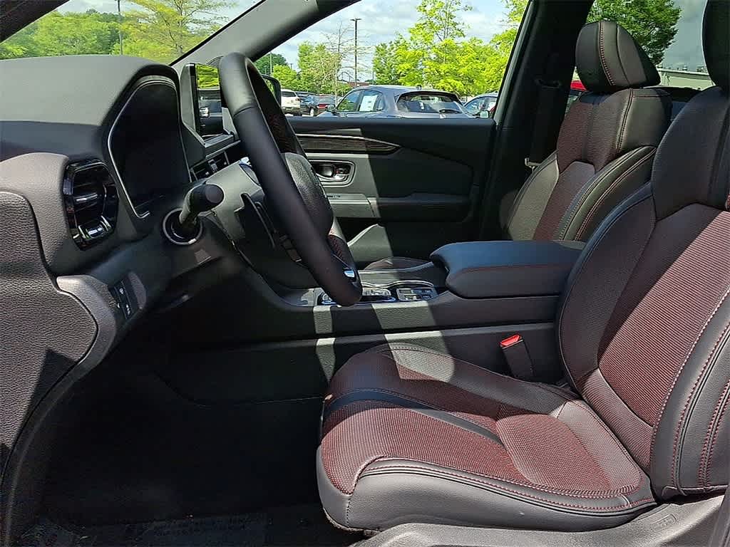 Thumbnail: 2025 Honda Pilot - 13